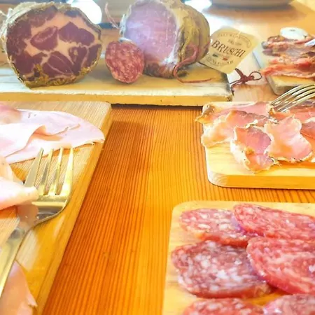 Bedroom Buddha External Bathroom