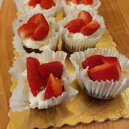 Bedroom Buddha External Bathroom Kerċem