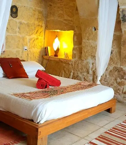 Bedroom Buddha External Bathroom 3* Kerċem