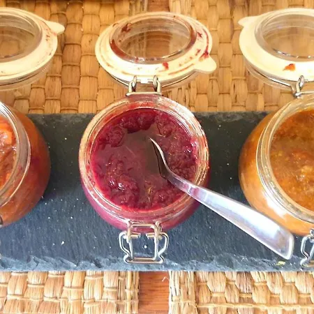 Bed & Breakfast Bedroom Buddha External Bathroom 3*