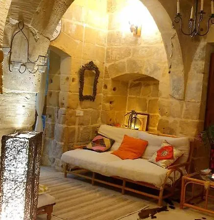 B&B Bedroom Buddha External Bathroom Kerċem