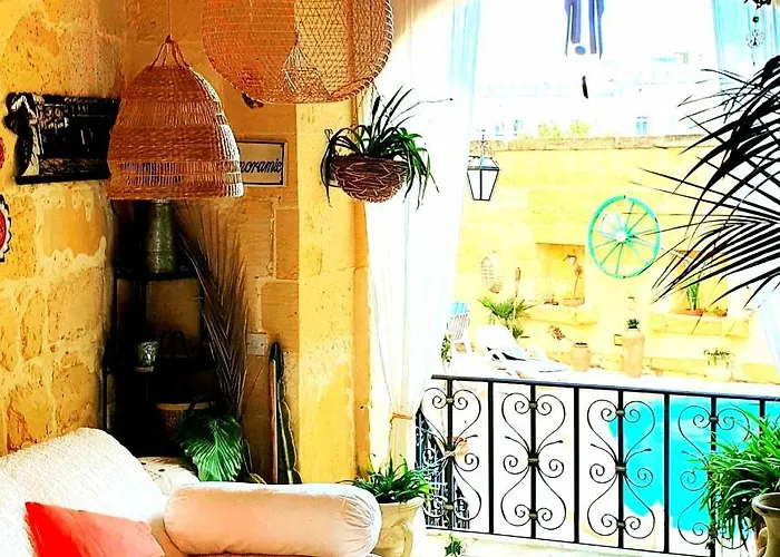 Bed & Breakfast Bedroom Buddha External Bathroom 3*