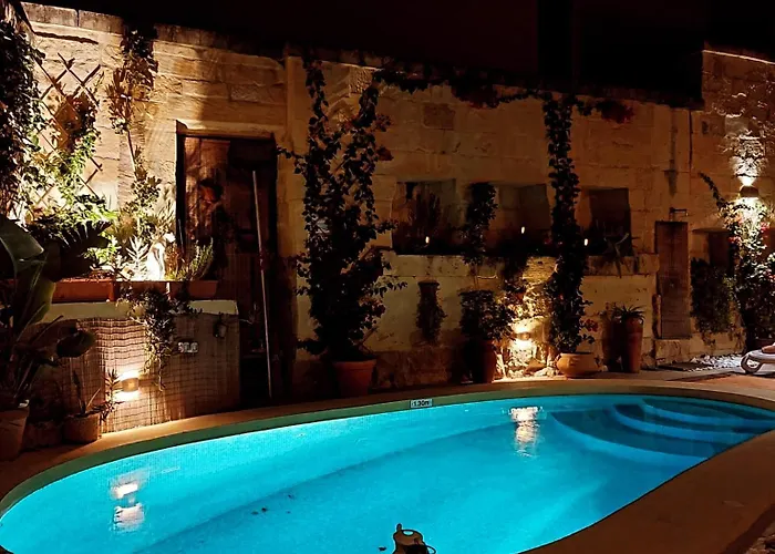 Bed & Breakfast Bedroom Buddha External Bathroom Kerċem